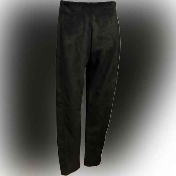 NWT Hunter & Brown SZ M black faux suede pull on leggings. Waist 28”-34” - Picture 1 of 3